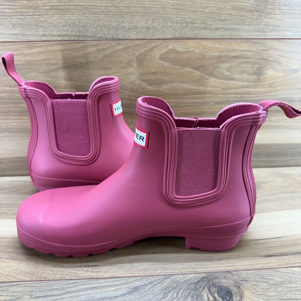 Hunter Chelsea Boots Pink Matte 8 EU 39 Waterproof Modern Minimalist Rain Casual - Picture 6 of 12
